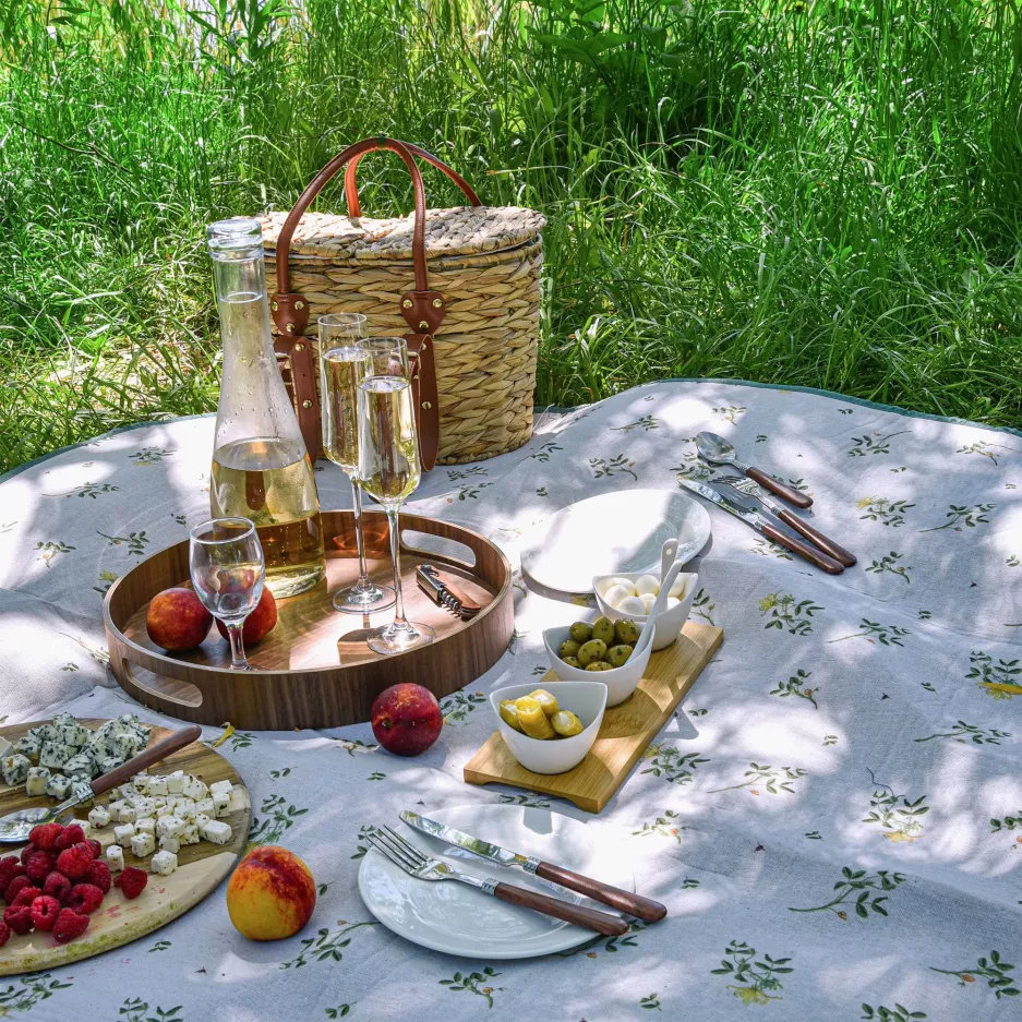 Kosz piknikowy dla 2 osób z matą DUKA PICKNICK 24 cm brązowy