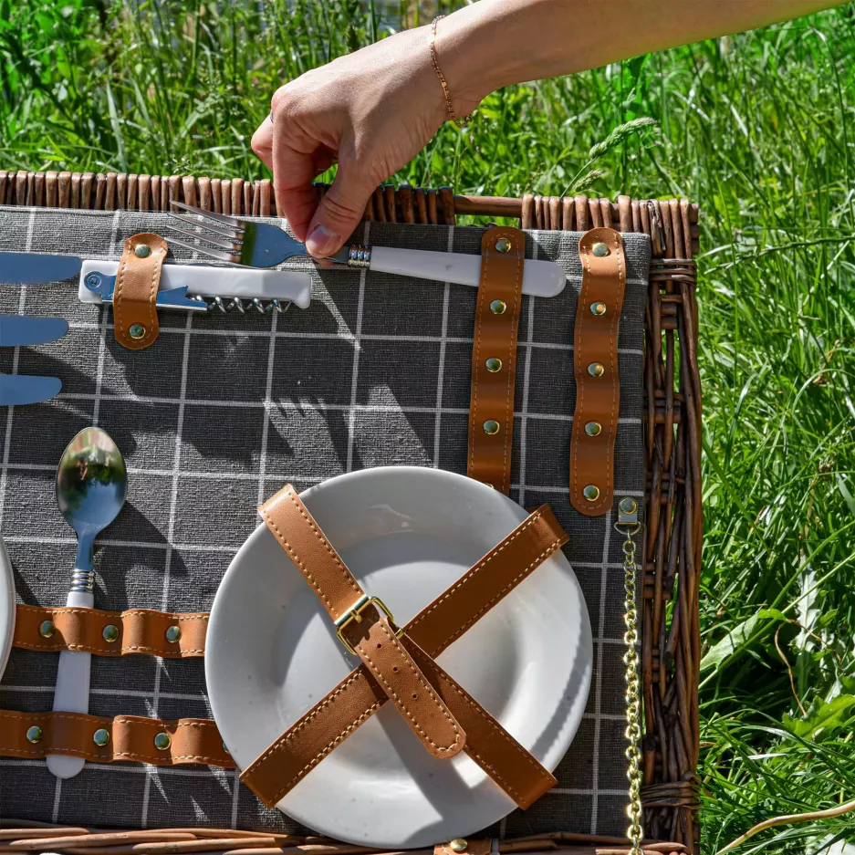 Kosz piknikowy z wyposażeniem dla 4 osób DUKA PICKNICK brązowy szary