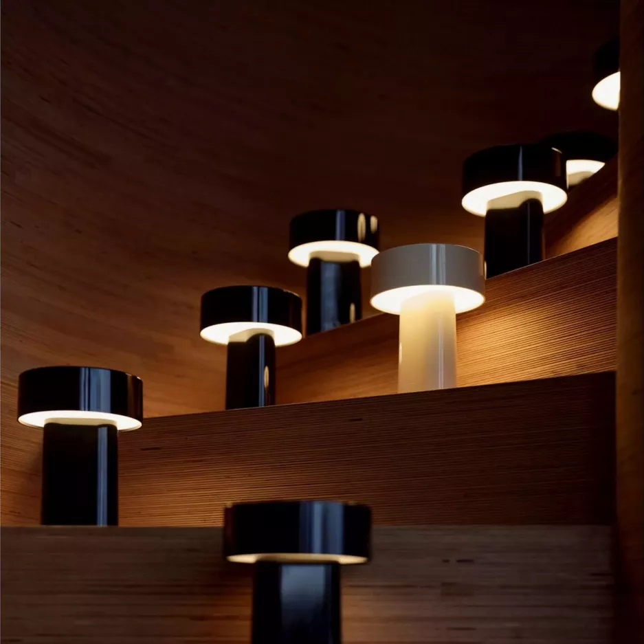 Lampa Podłużna ZONE DENMARK Szara