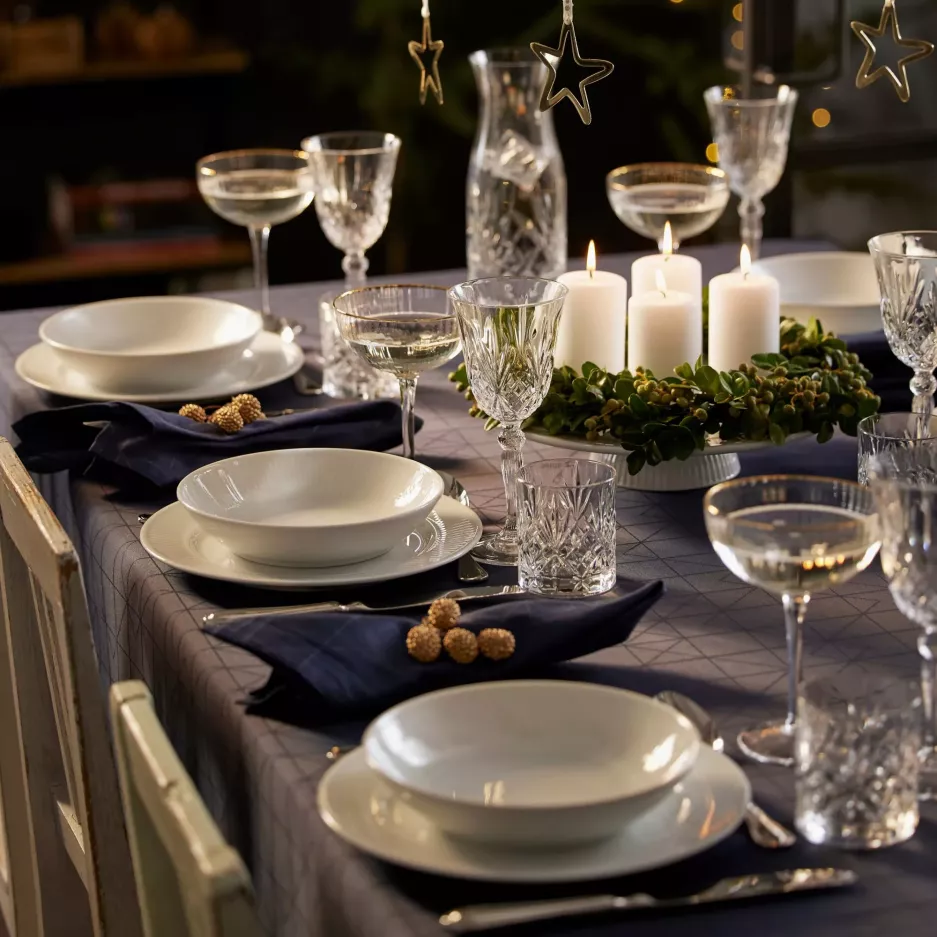 Kieliszki do czerwonego wina LYNGBY MELODIA 270 ml 4 szt. szkło kryształowe