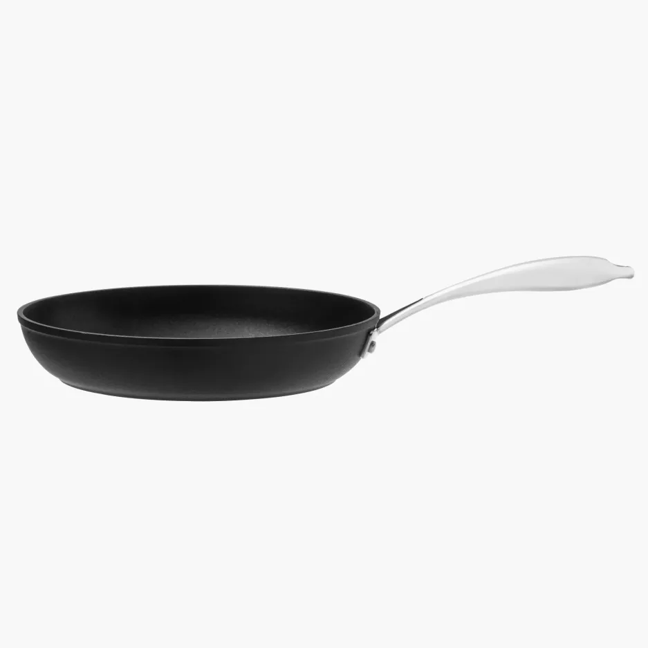 Patelnia MAKU ROBUSTE 20 cm czarna aluminiowa