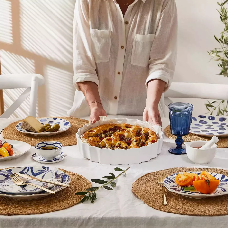 Filiżanka ze spodkiem DUKA RIVIERA 250 ml biała złota porcelana