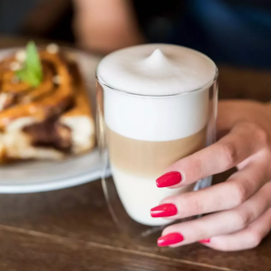 Szklanki termiczne z podwójną ścianką VIALLI DESIGN AMO 2 szt. 350ml