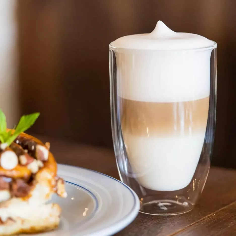 Szklanki termiczne z podwójną ścianką VIALLI DESIGN AMO 2 szt. 350ml