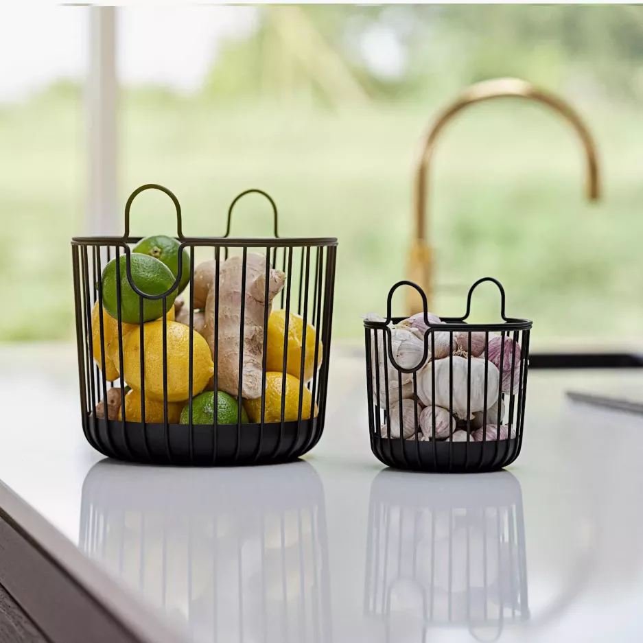 Koszyk metalowy ZONE DENMARK 20 x 20 cm czarny