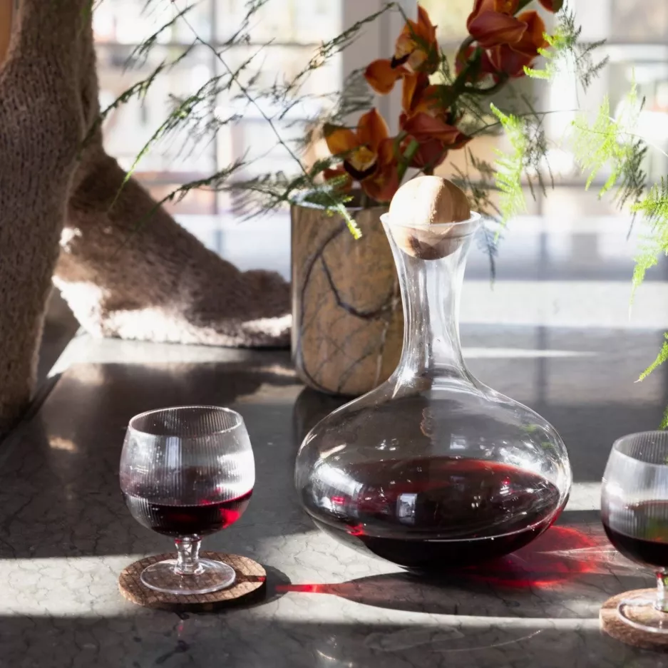 Karafka do wina z dębowym korkiem SAGAFORM NATURE 2l