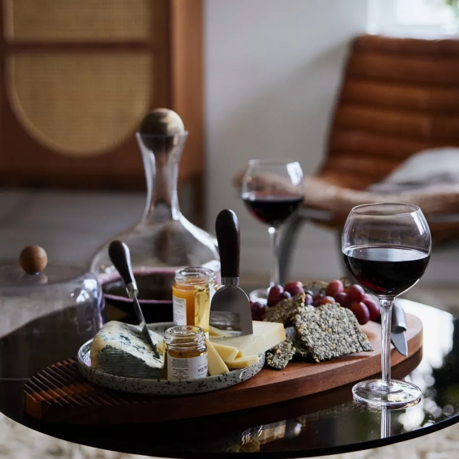 Karafka do wina z dębowym korkiem SAGAFORM NATURE 2l