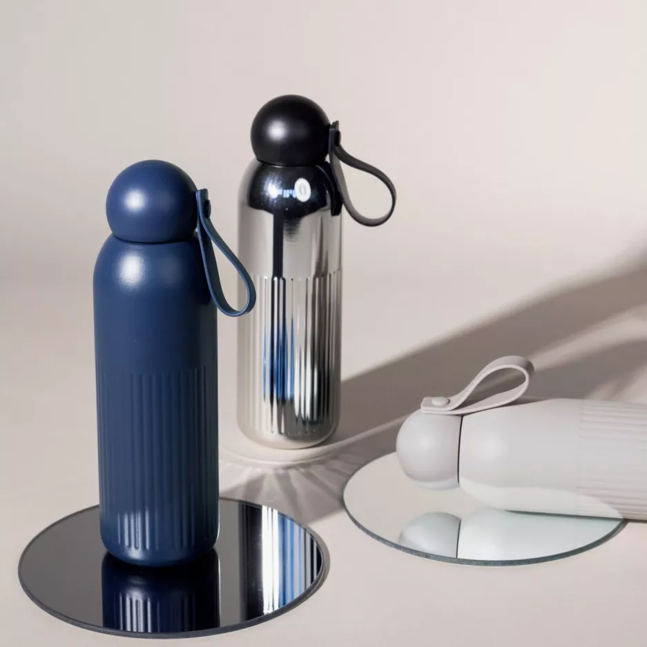 Butelka termiczna SAGAFORM TEKLA 500ml granatowa stal nierdzewna