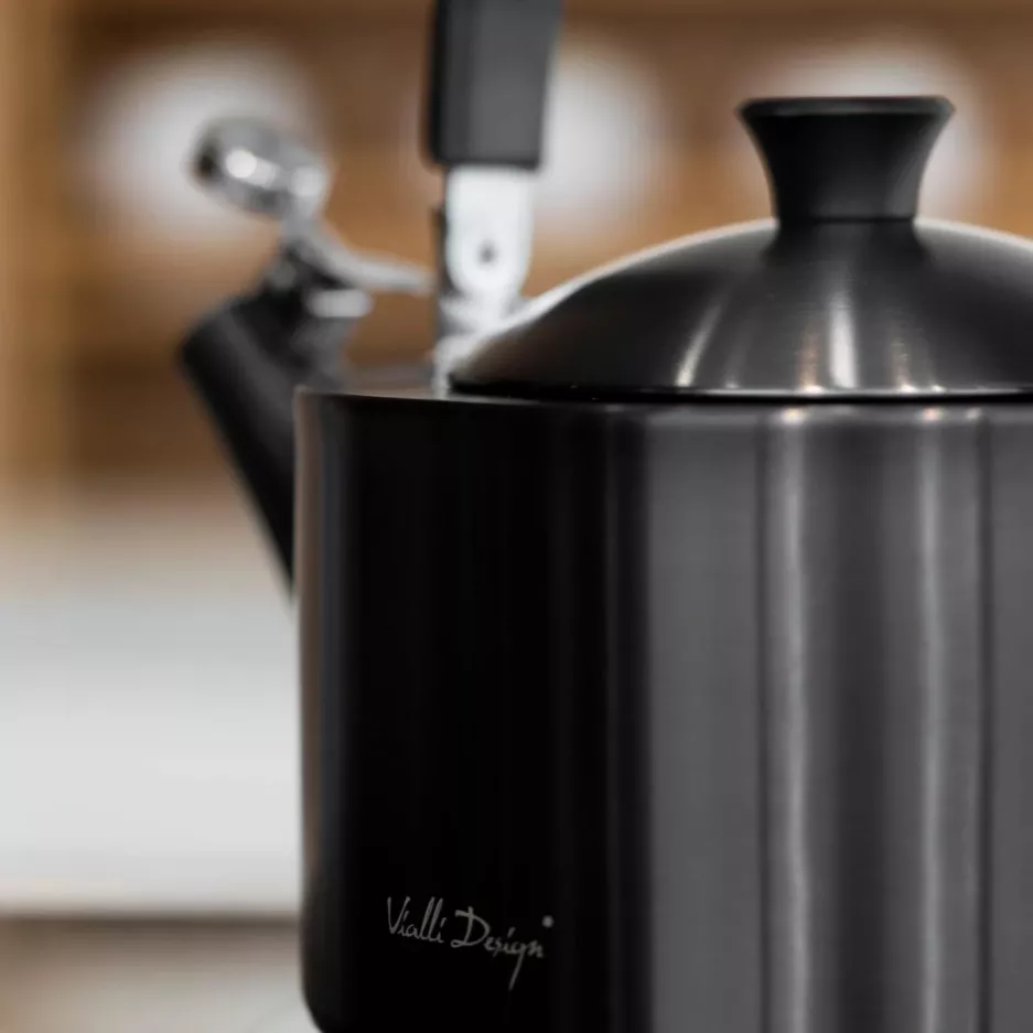 Czajnik z gwizdkiem VIALLI DESIGN DIAMANTE 1,5l grafitowy matowy